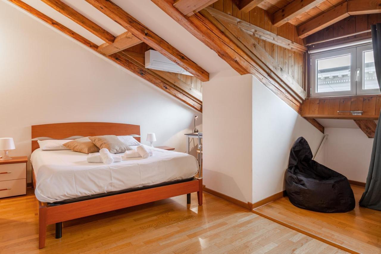 Rifugio Hemingway, Trieste Centro Con Parcheggio Eksteriør billede